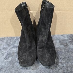 Sam Edelman Ivette Black Suede Side Zipper Squared Toe Block Heeled Ankle Boots